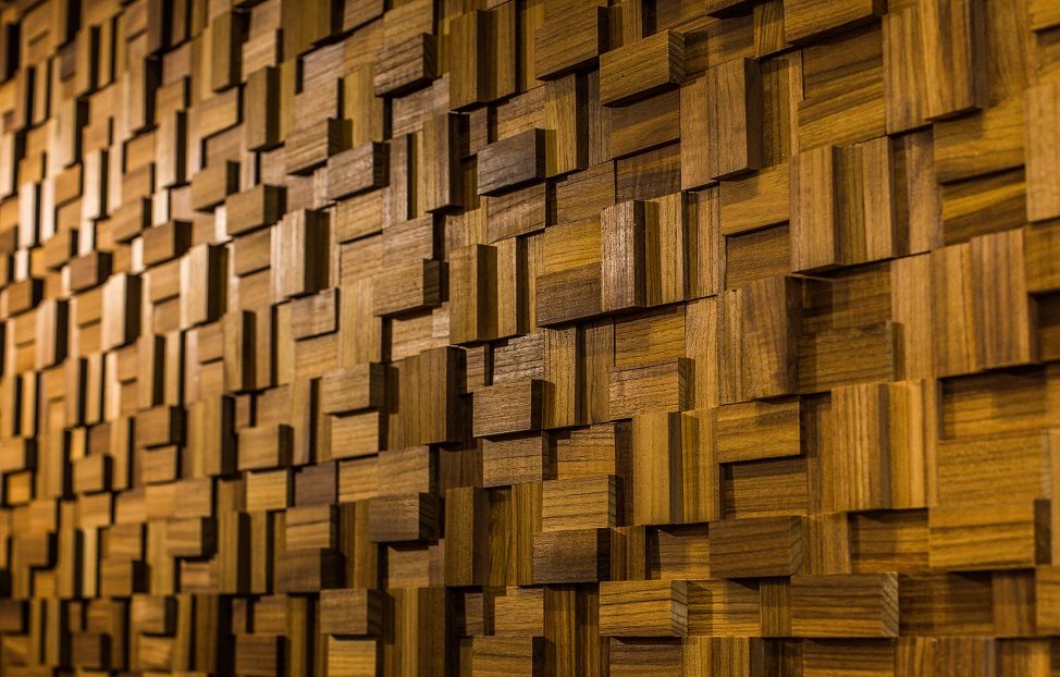 Painel de madeira na parede: como usá-lo de forma harmônica? 