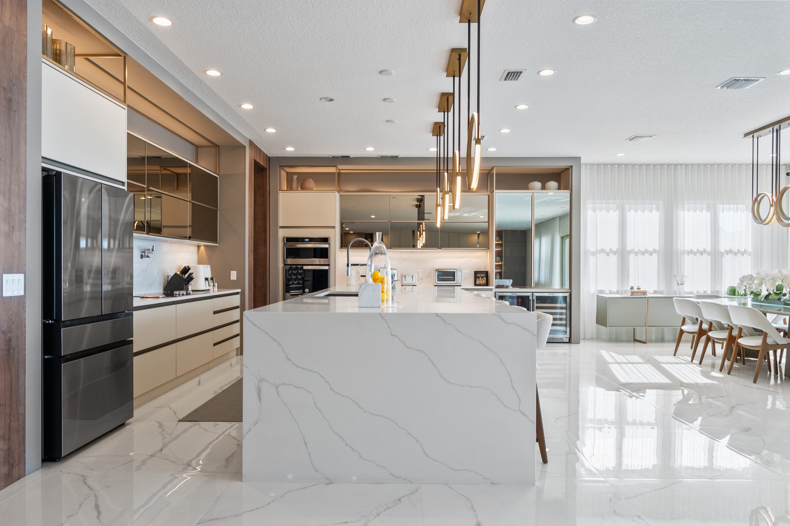 Cozinha de luxo - móveis planejados - ambientes integrados