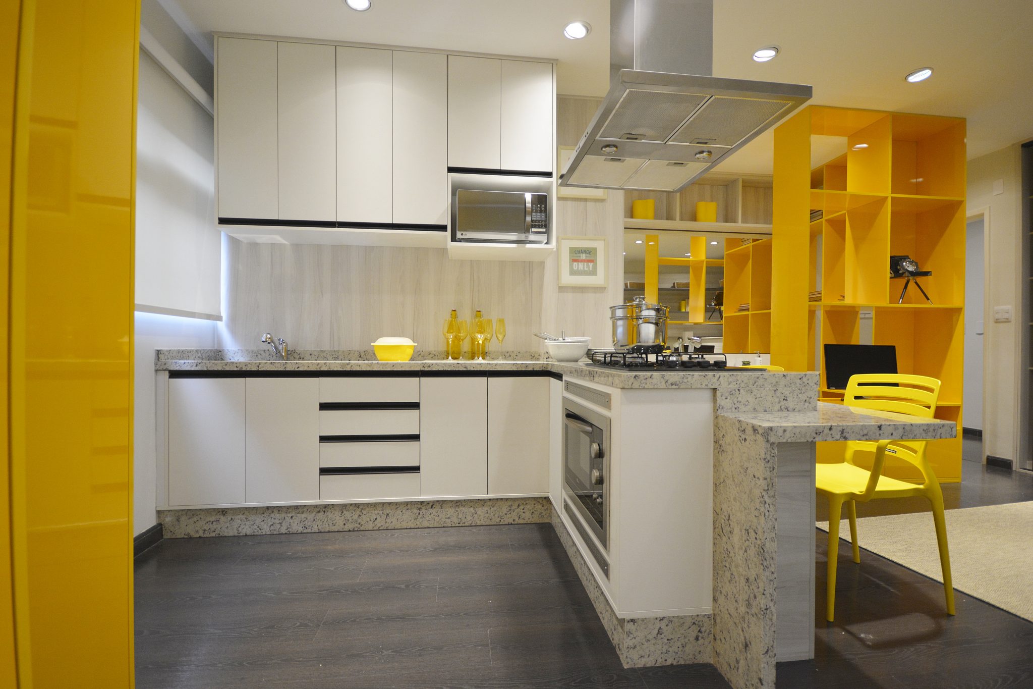 Cores na cozinha: Confira 07 dicas para usar no seu ambiente!