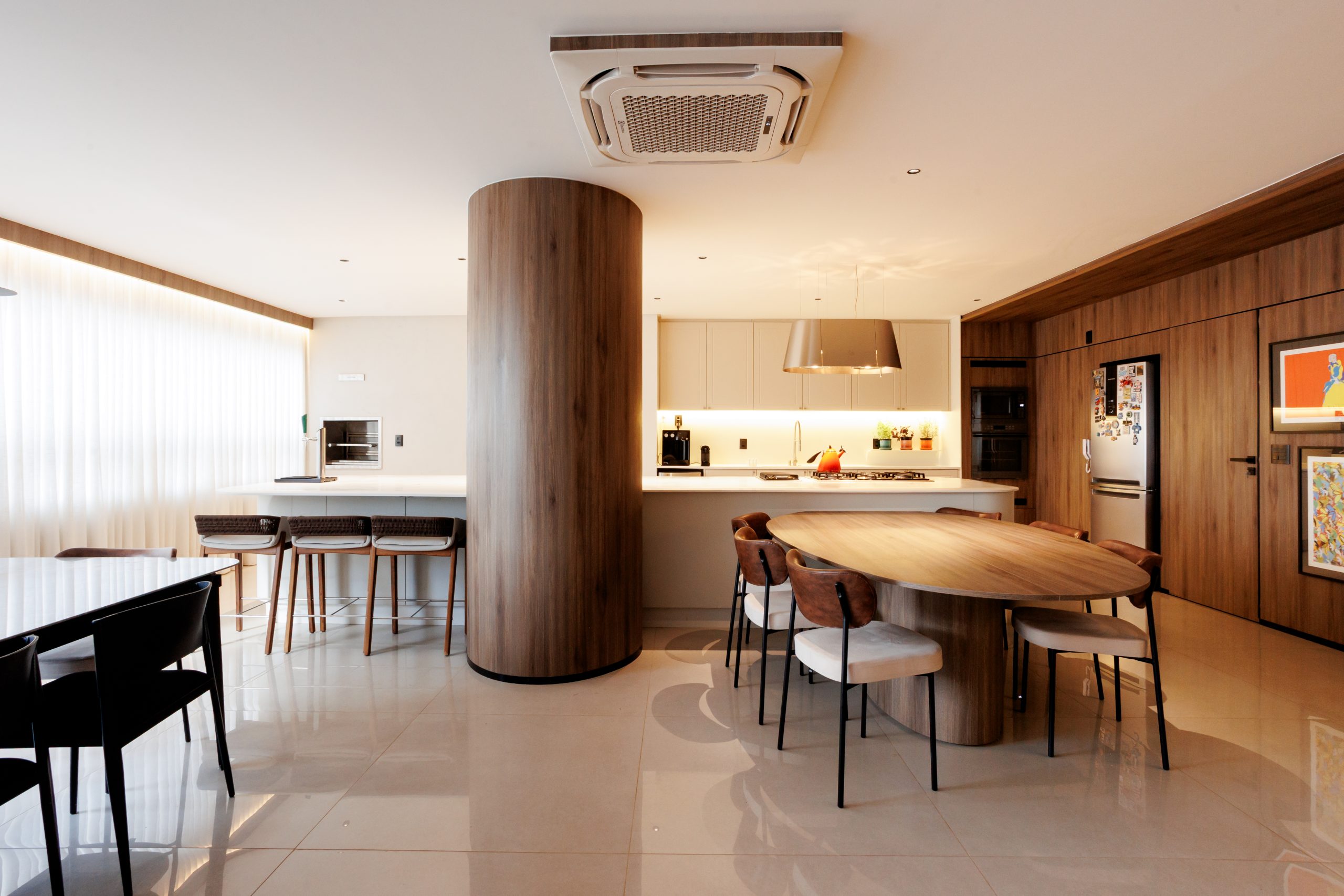 Cozinha Funcional de Luxo - com ilha integrada