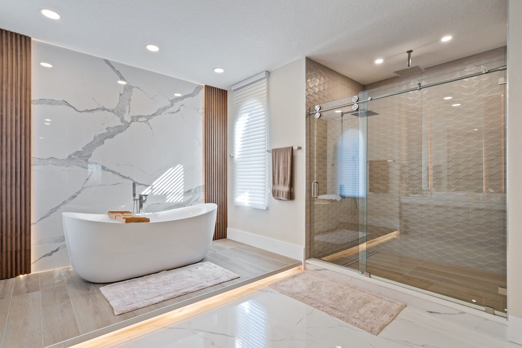 Banheiro de Luxo com dois chuveiros
