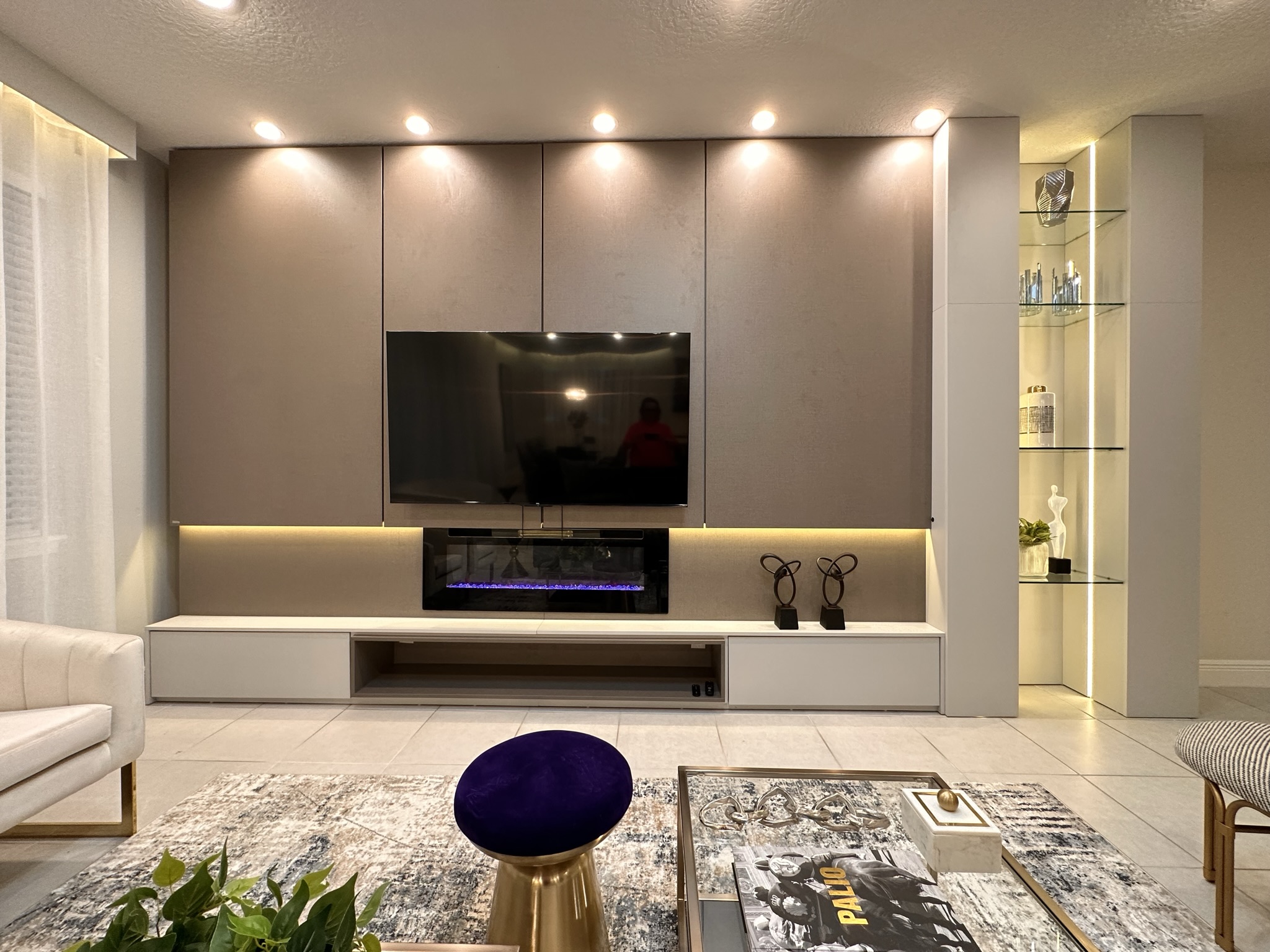 sala de estar com lareira