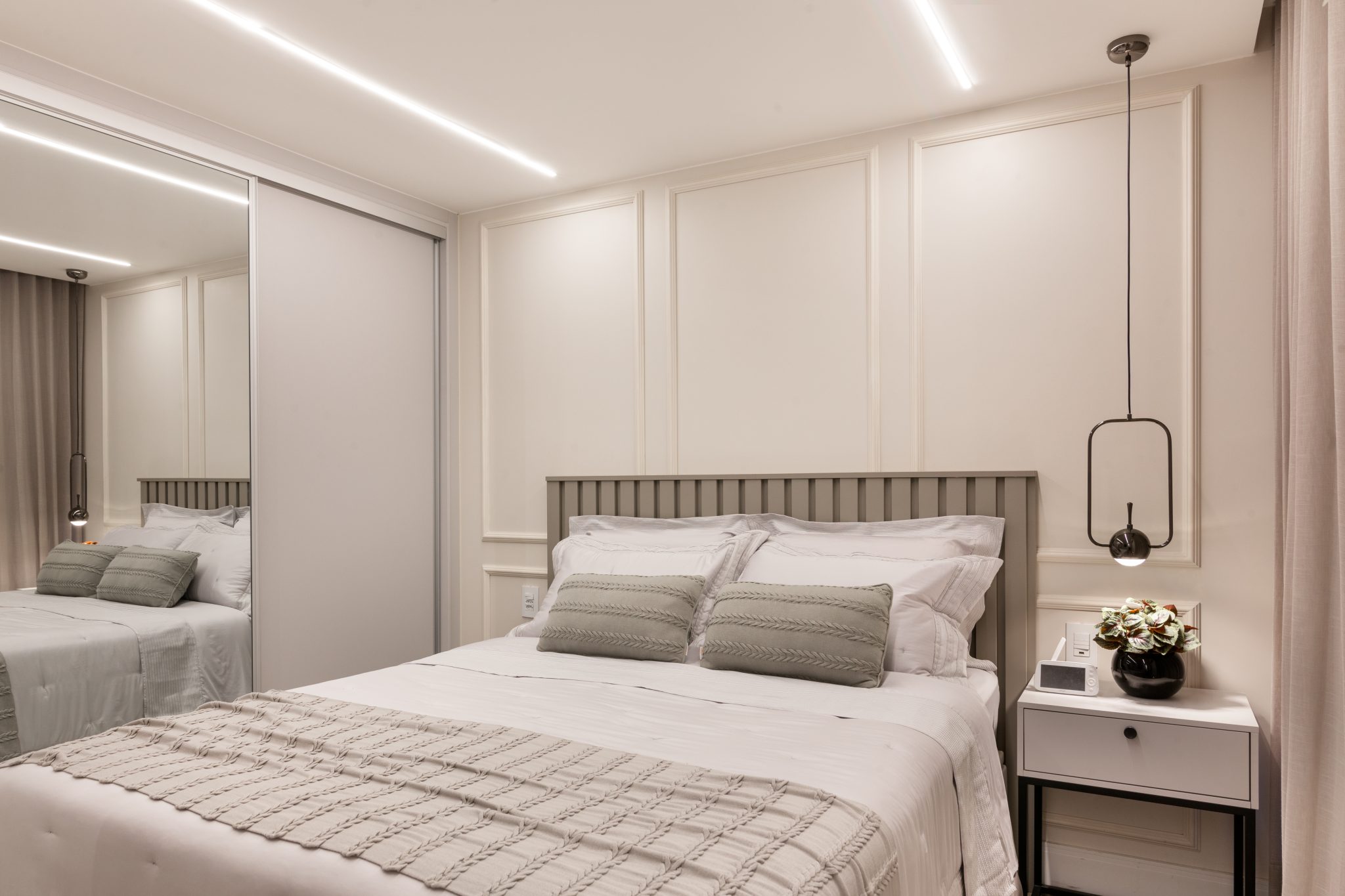 Quarto de casal clean moderno • Finger Móveis Planejados