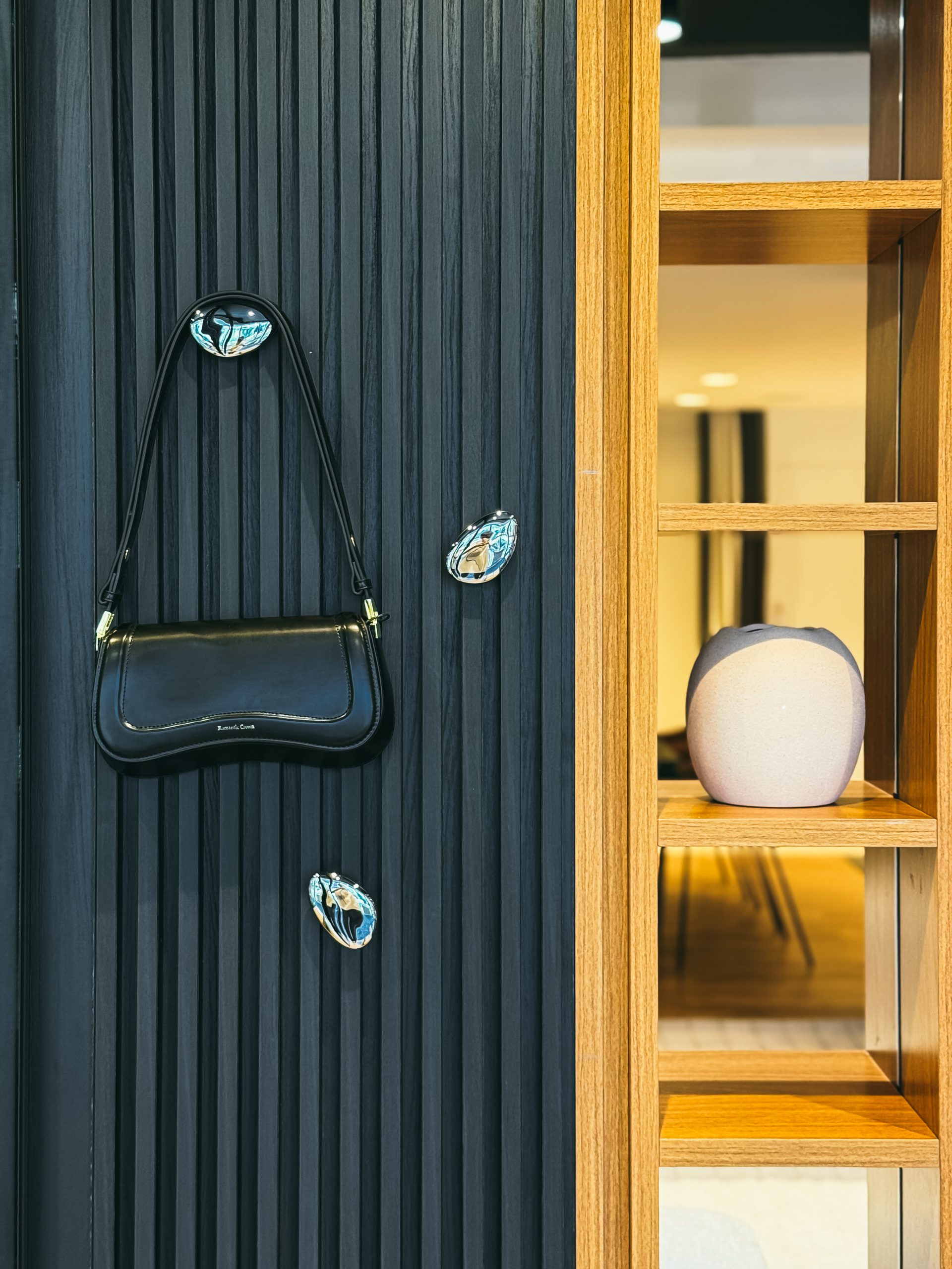 Showroom ZeitHaus - Tipos de puxadores para móveis planejados como cabideiro