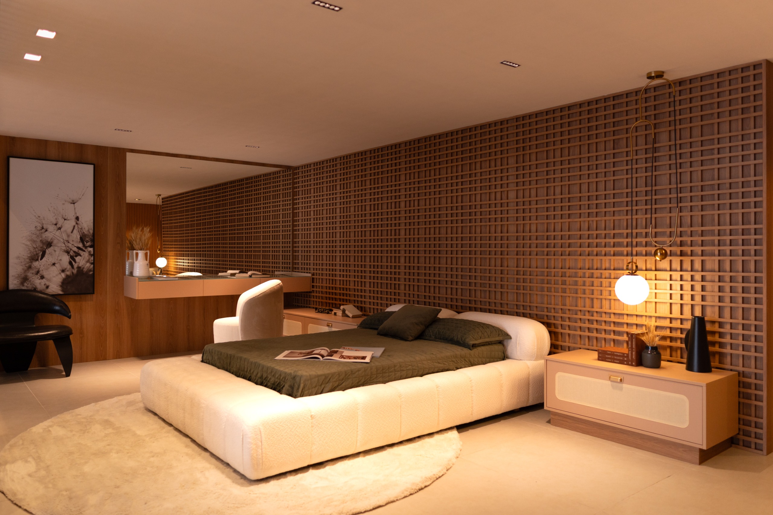 Suíte Master de luxo - ambientes personalizados - marcenaria de alto padrão - cabeceira com muxarabi