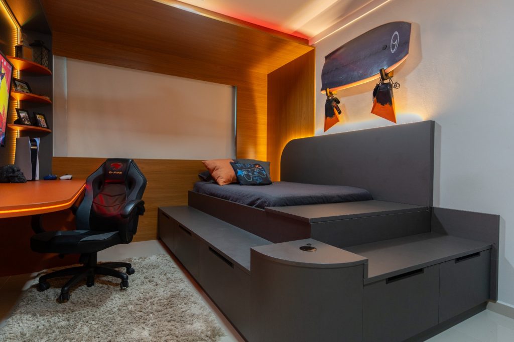 decoração de sala de jogos - sala gamer - quarto com office 
