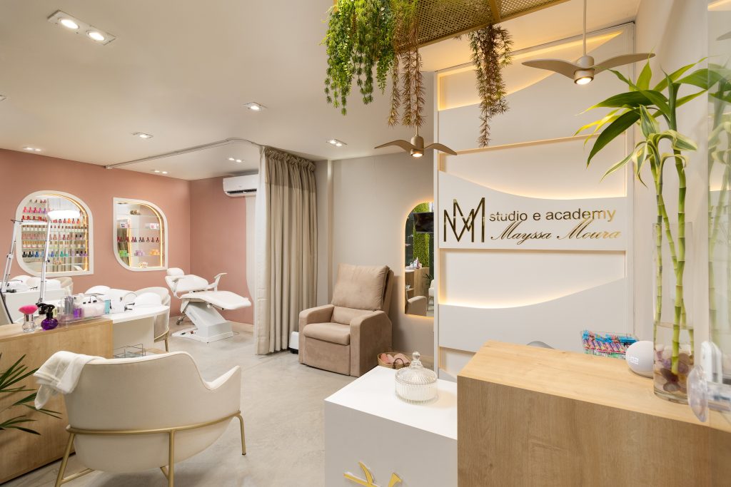 Móveis planejados para escritório e clinica de estética