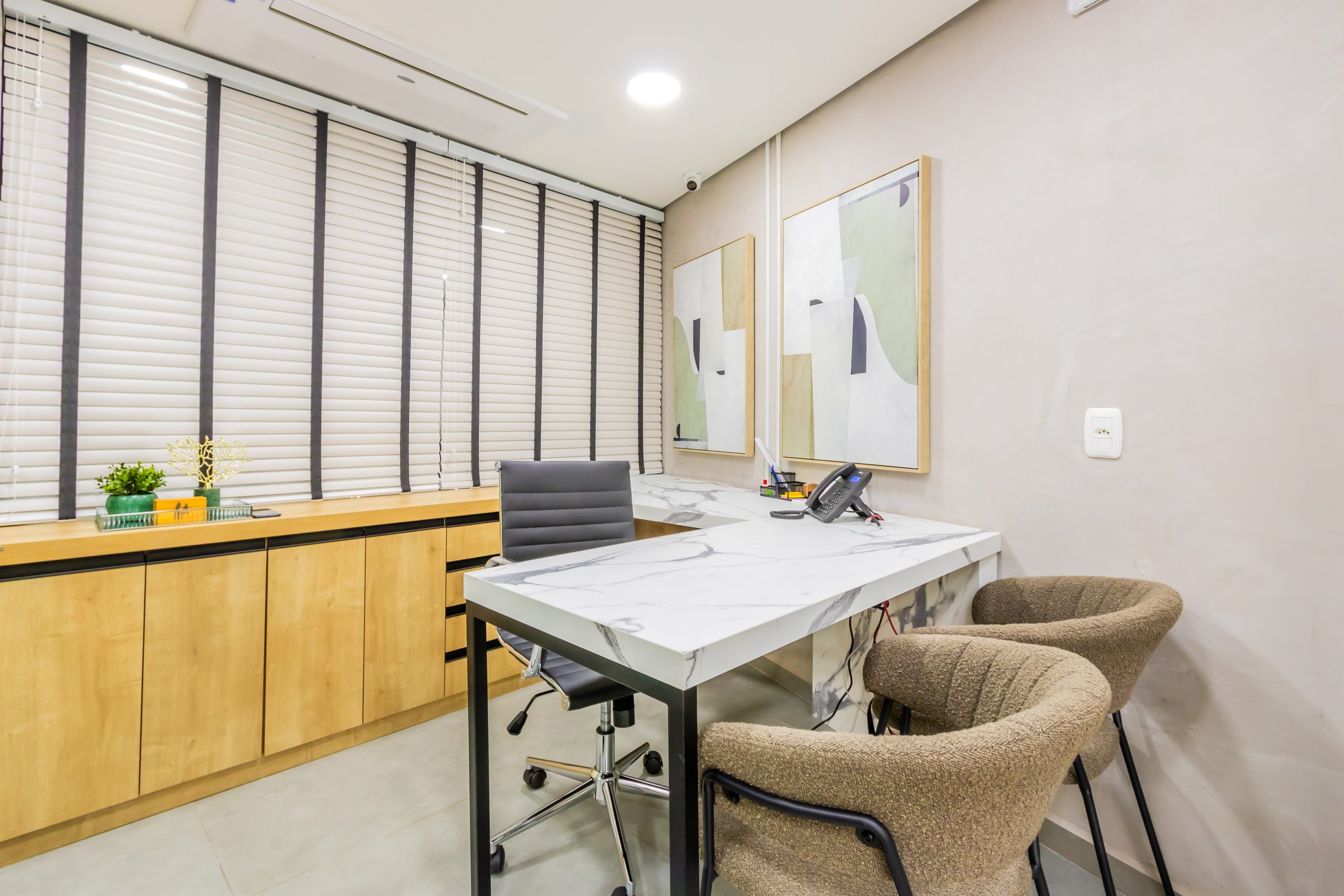 Escritório Corporativo - Office - Banco Cooperativa - Móveis Planejados - Ambientes Personalizados de Alto Padrão