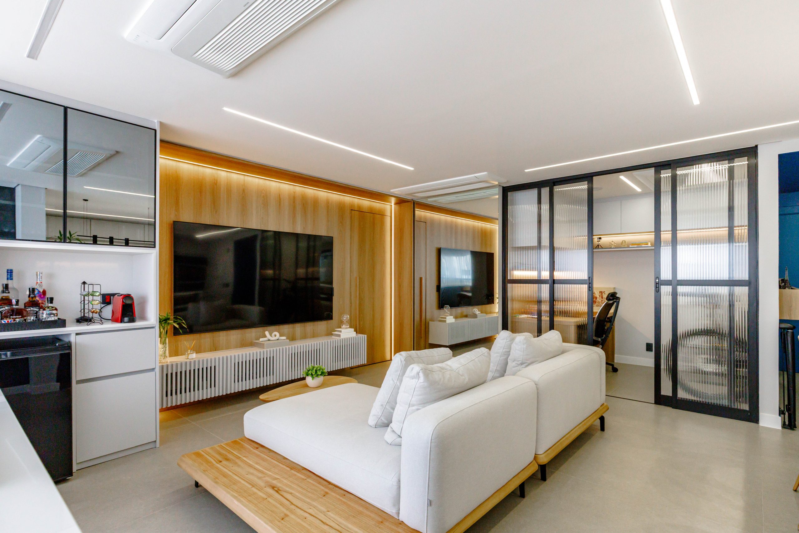 Sala de Estar integrado com varanda gourmet